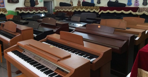 Các mẫu đàn piano đang giảm giá tháng 3/2018