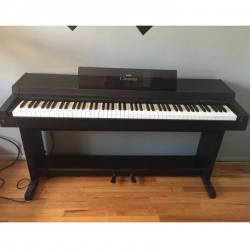 Đàn Piano Điện Yamaha CLP 55
