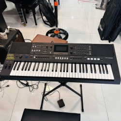 Đàn organ Yamaha PSR-E583