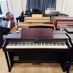 Đàn Piano điện Roland HP-205