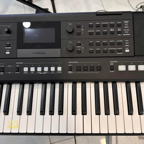 Đàn organ Yamaha PSR-E583